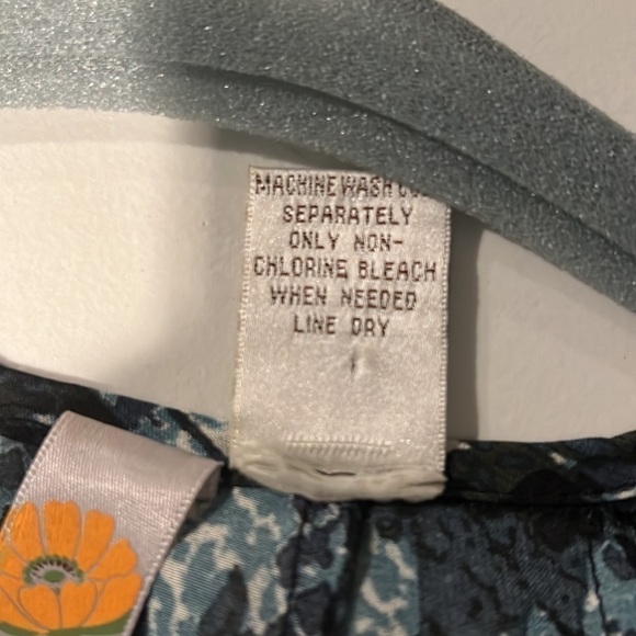 MIMI CHICA Button Up Tie Waist Sheer Blouse Size Small - Picture 9 of 9